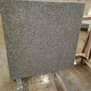 鹤岗 芝麻白光面900*900，高地铁标准