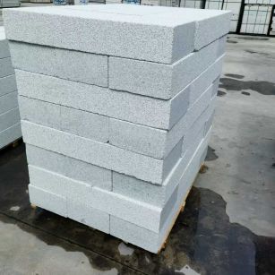 鹤岗 芝麻白两面荔枝面台阶石