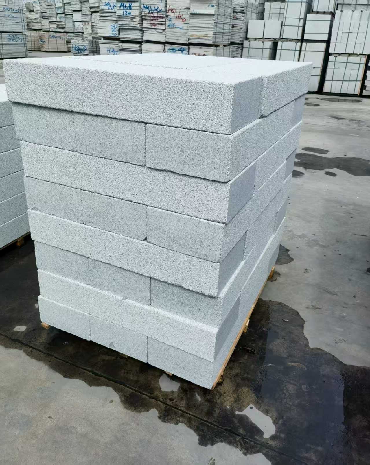 鹤岗 芝麻白两面荔枝面台阶石