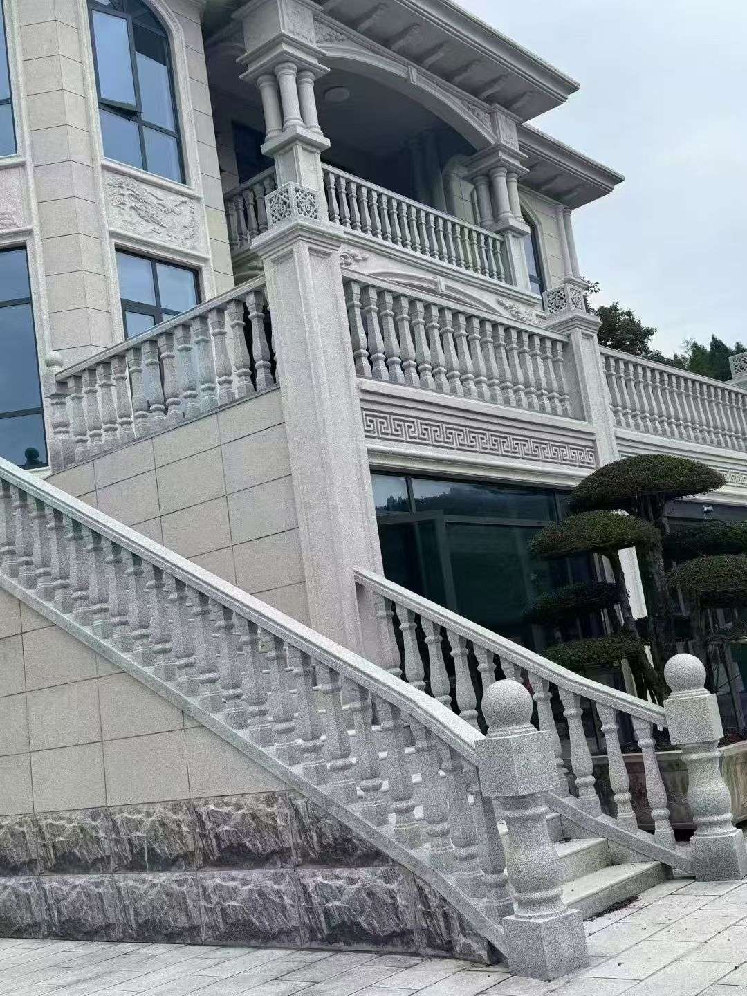 鹤岗 芝麻白别墅，栏杆