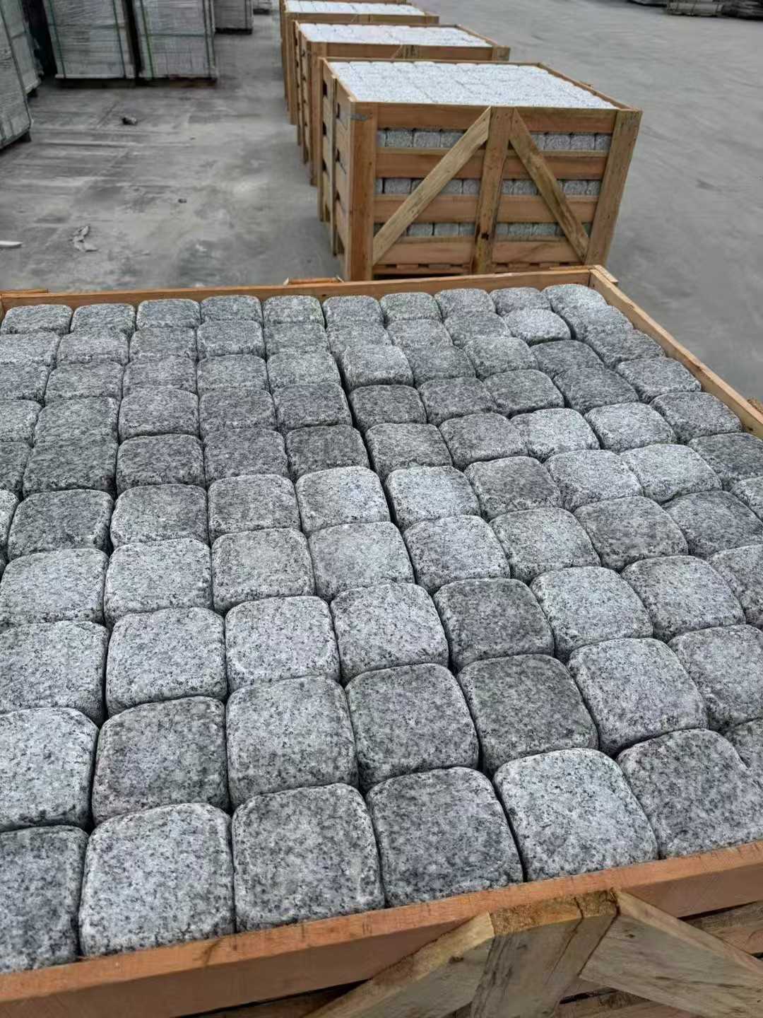 鹤岗 园林景观滚石