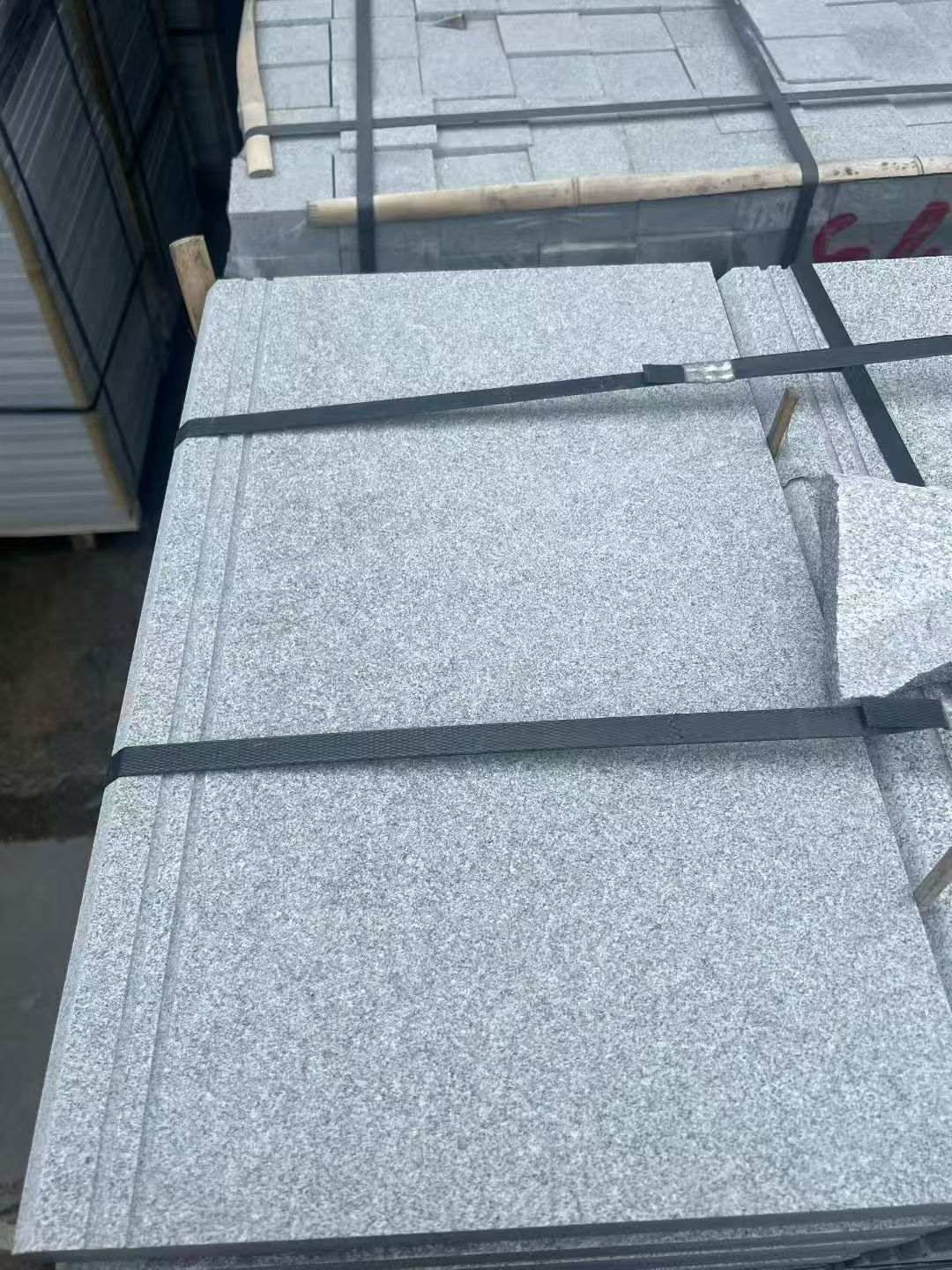 鹤岗 芝麻灰火烧面拉槽台阶