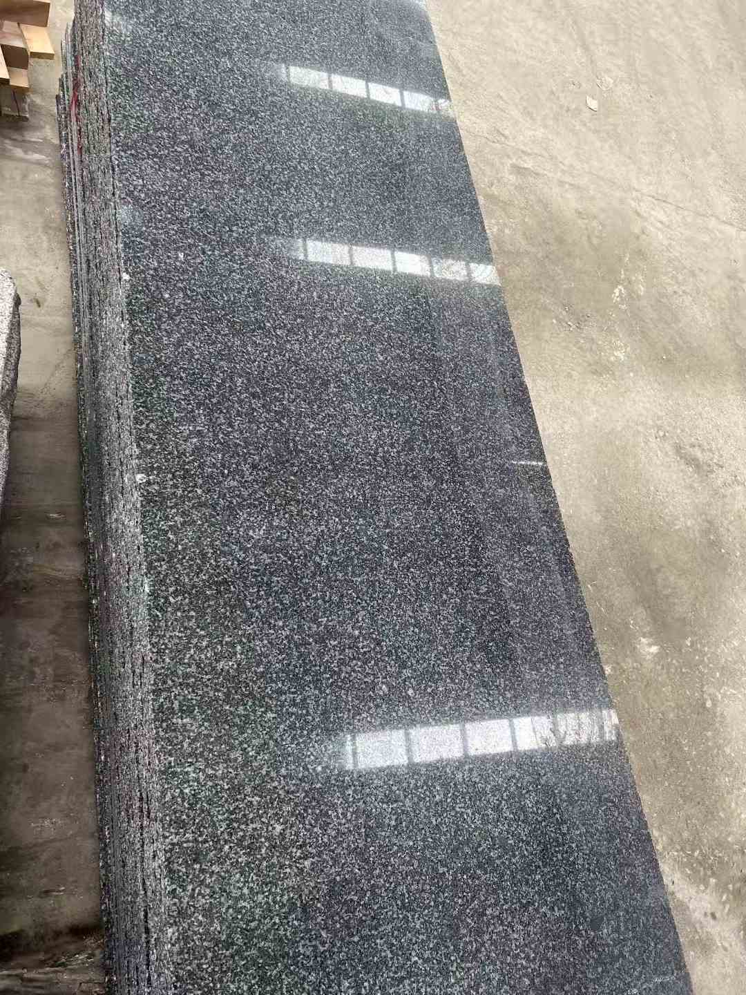 鹤岗 芝麻黑光面